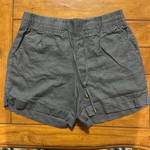 Linen shorts